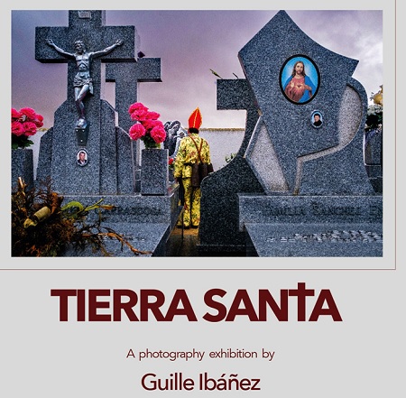 Tierra Santa by Guille Ibáñez