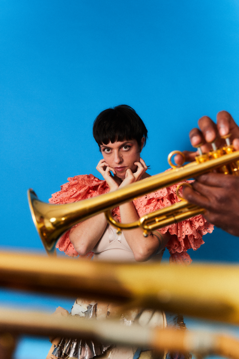 Le Parody en India. Explorando cruces de caminos